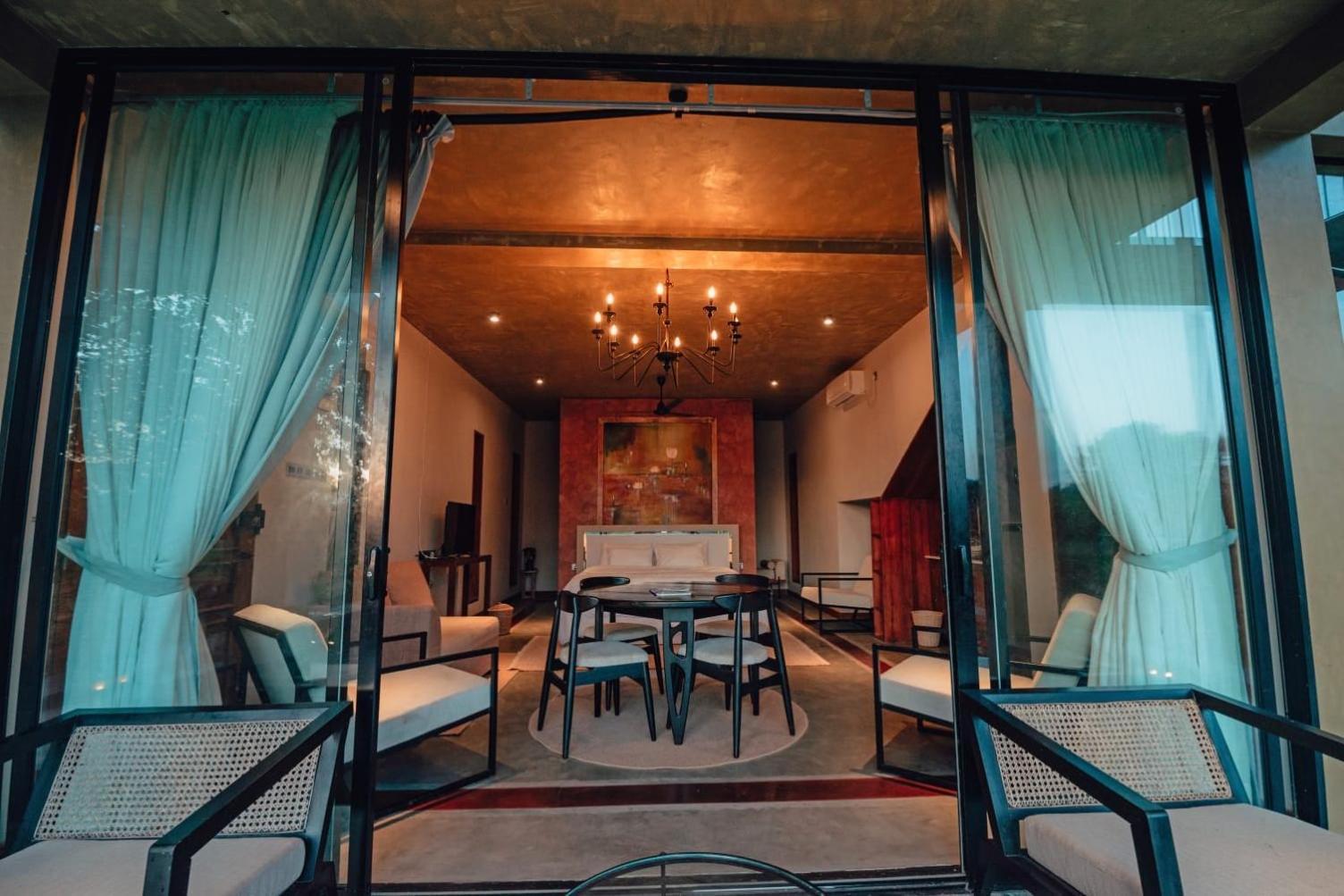 The Villa Lakeshore Anuradhapura Exterior foto